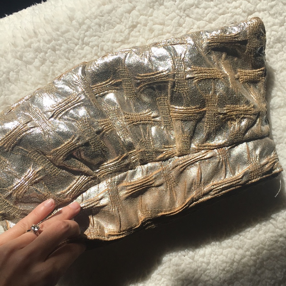 DIOR Metallic Distressed clutch / beauty bag